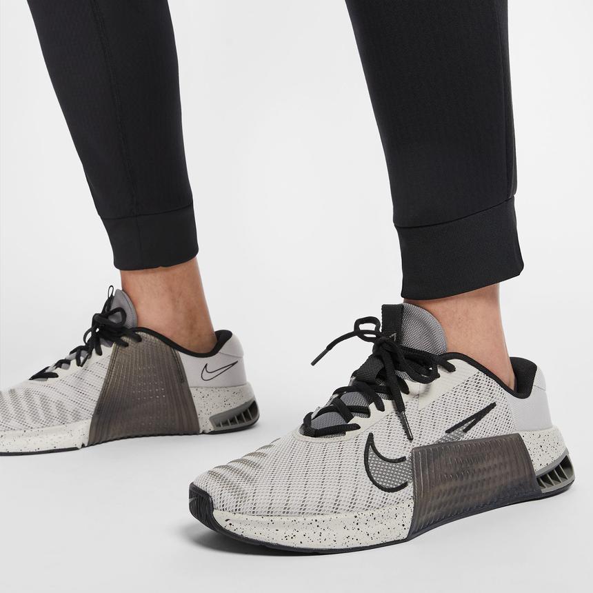 NIKE NIKE Therma Sphere Therma-FIT WP Winteraized Jogger｜OSHMAN
