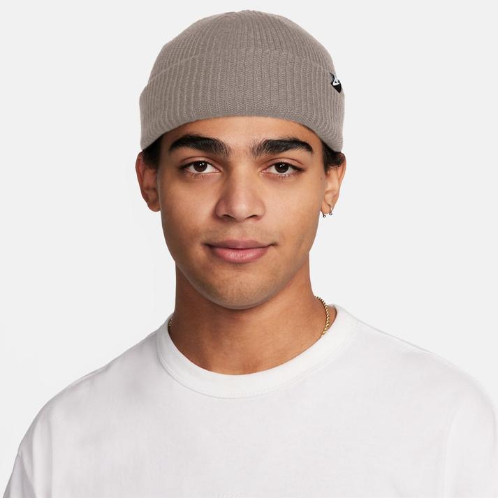 NIKE �r�[�j�[ 211MNPRTL