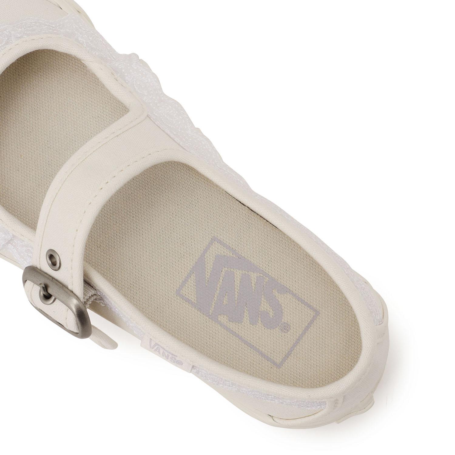 国内配送 VANS MARY JANE MARSHMALLOW Todder Mary Jane Shoe in Marshmallow White | Vans