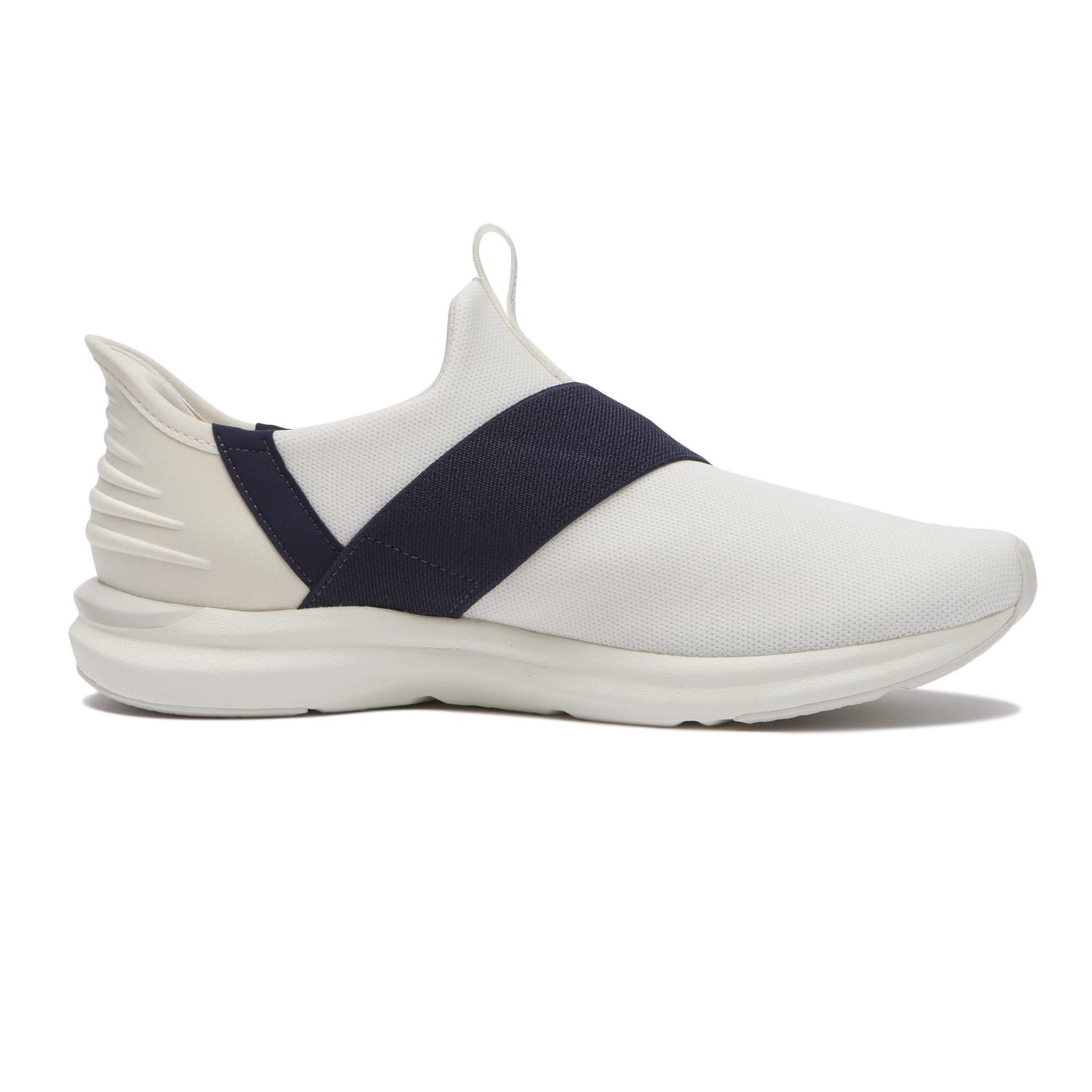 PUMA】 プーマ W PROWL 3 EASE IN W2 プラウル 3 EASE IN W2