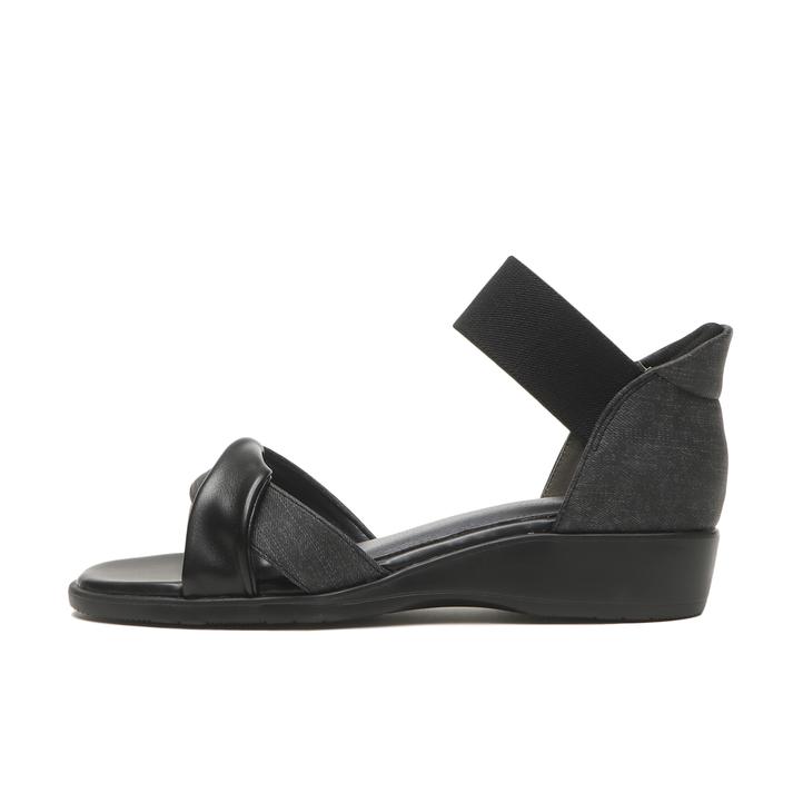 fB[X yABC SELECTz G[r[V[ZNg FRONT CROSS 4.0 tgNX 4.0 W2062 BLACK M(23.5cm-)