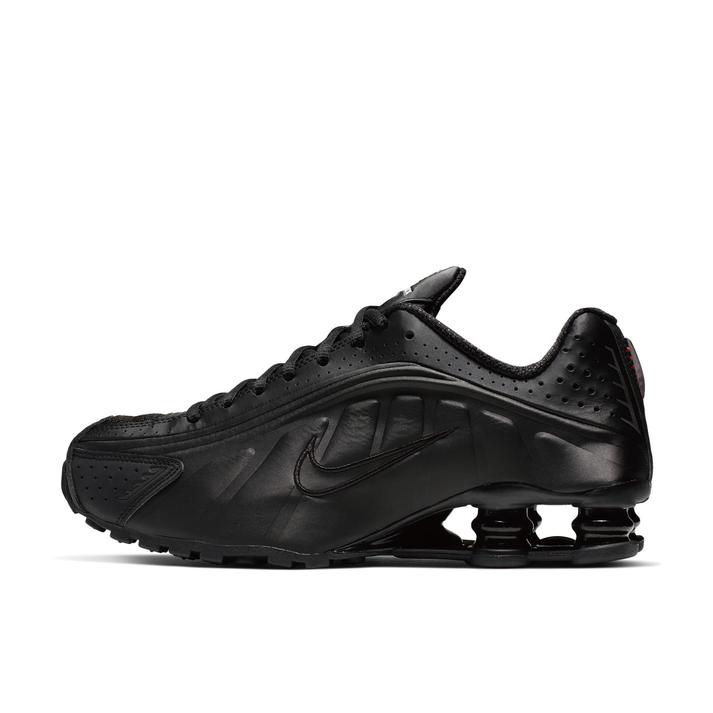 NIKE �E�B�����Y �V���b�N�X R4 004BLK/BLK
