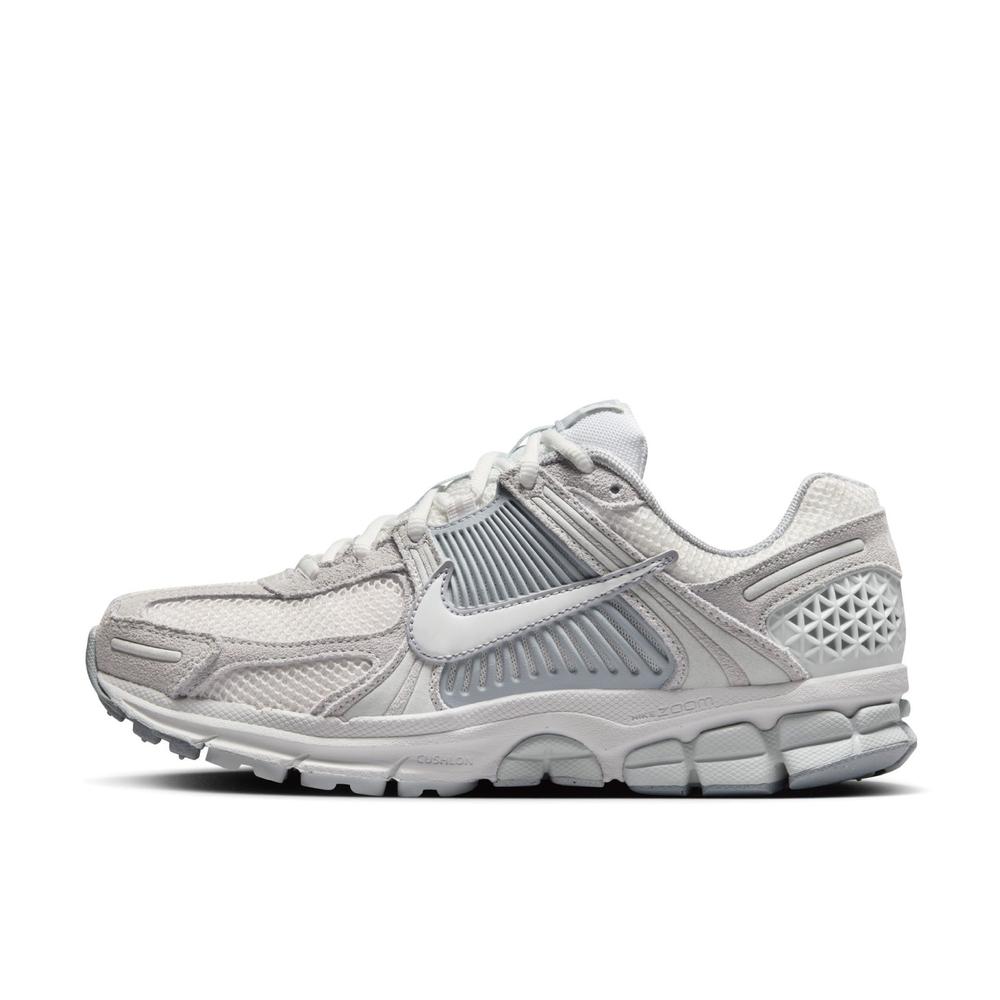 NIKE W ZOOM VOMERO 5｜BILLY