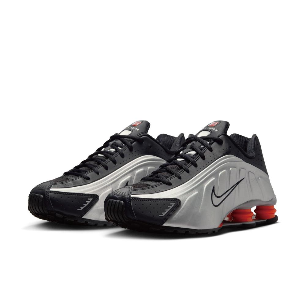 NIKE SHOX R4｜BILLY