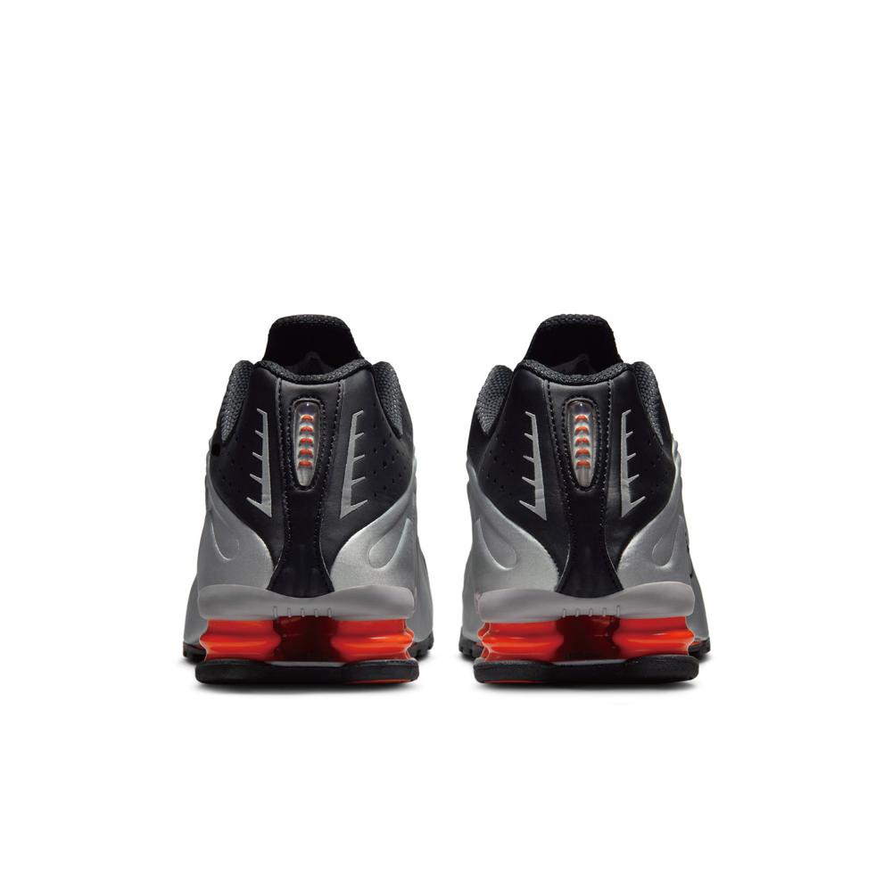 NIKE SHOX R4｜BILLY 