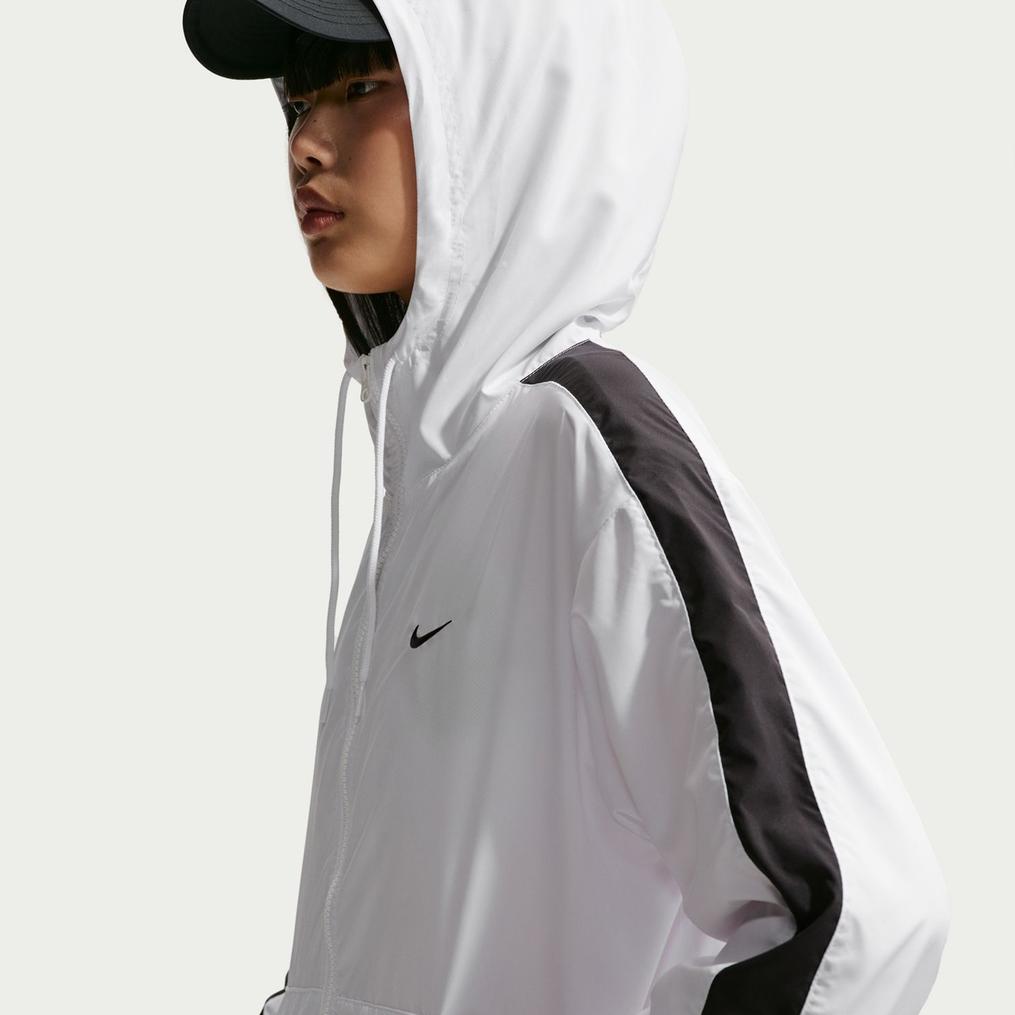  NIKE NIKE Sports Wear Classic Woven Loose UV Hooded Jacket画像2