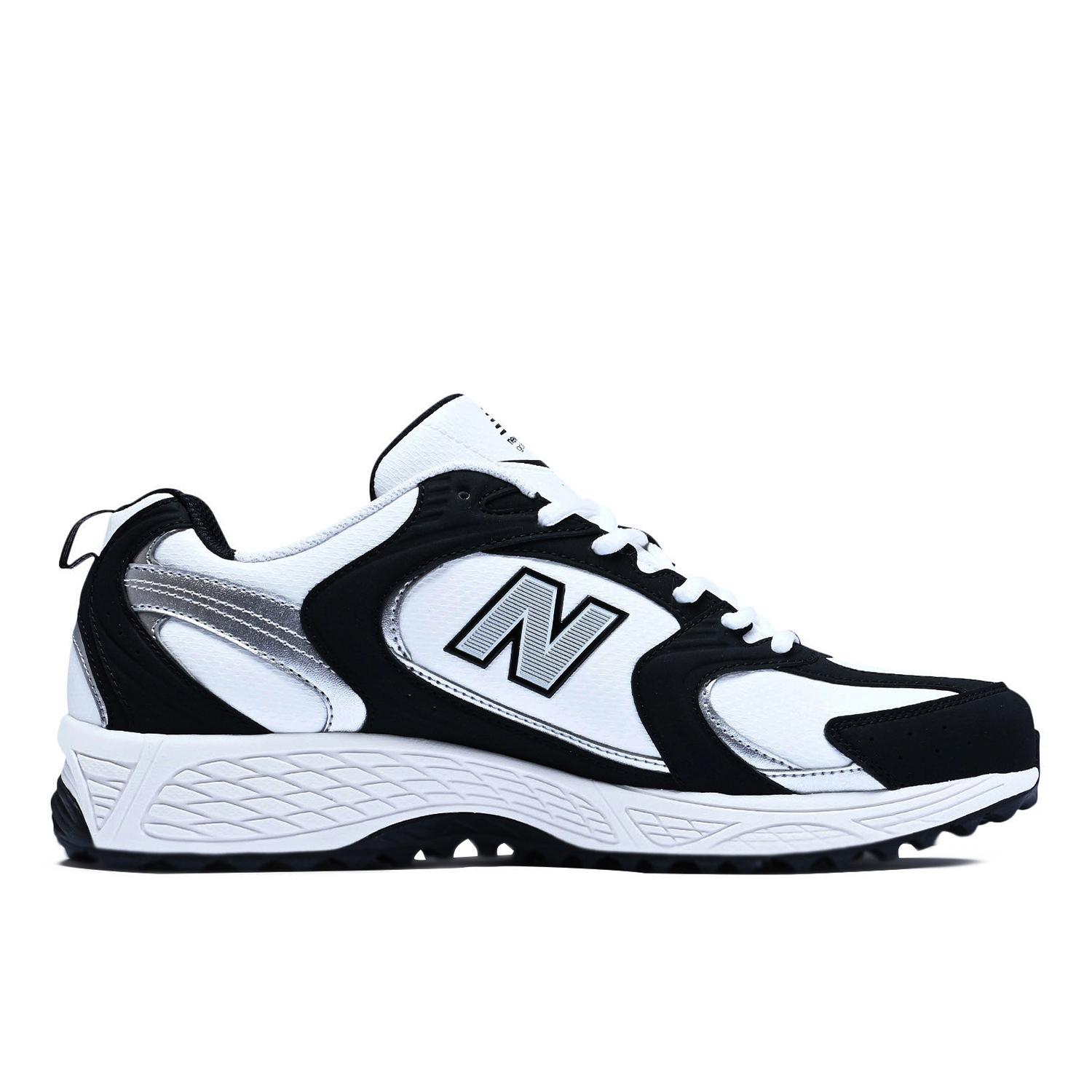 【新品】ニューバランス／スパイクレス／23cm 地面反力に効く！ ニューバランス ゴルフの限定スパイクレスシューズ