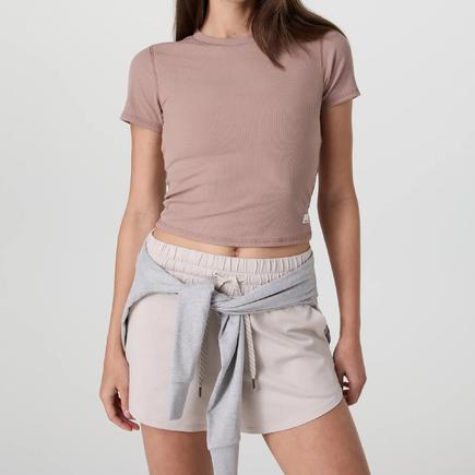 vuori ポーズフィッティドティー