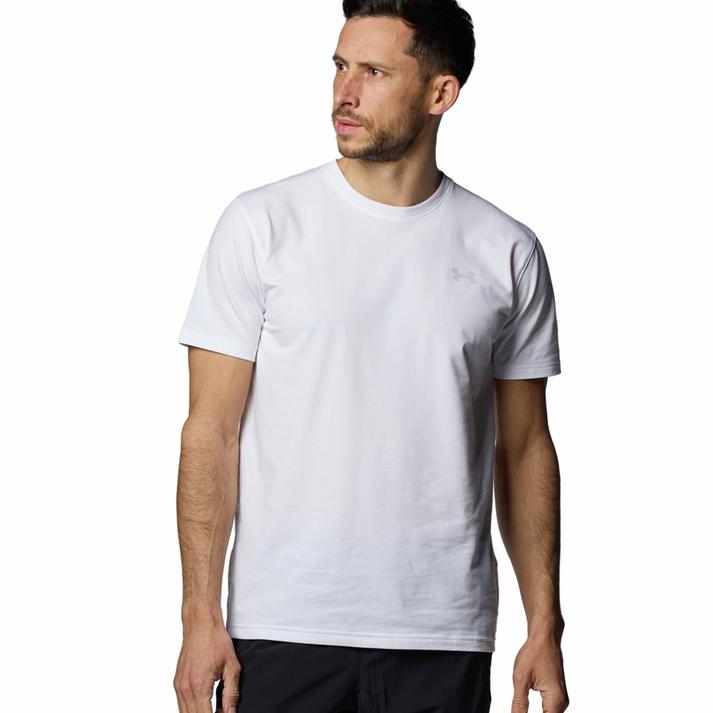 UNDER ARMOUR �V���[�g�X���[�u 100WHT