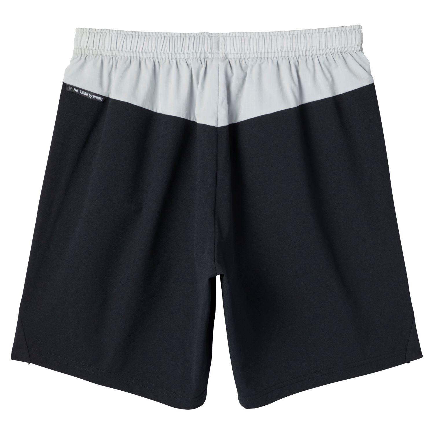 umbro 黒 ポロシャツとショーツセット 692526000102.jpg