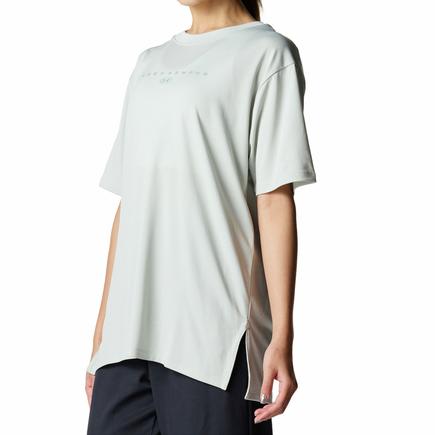 UNDER ARMOUR UA テックオーバーサイズグラフィックTシャツ