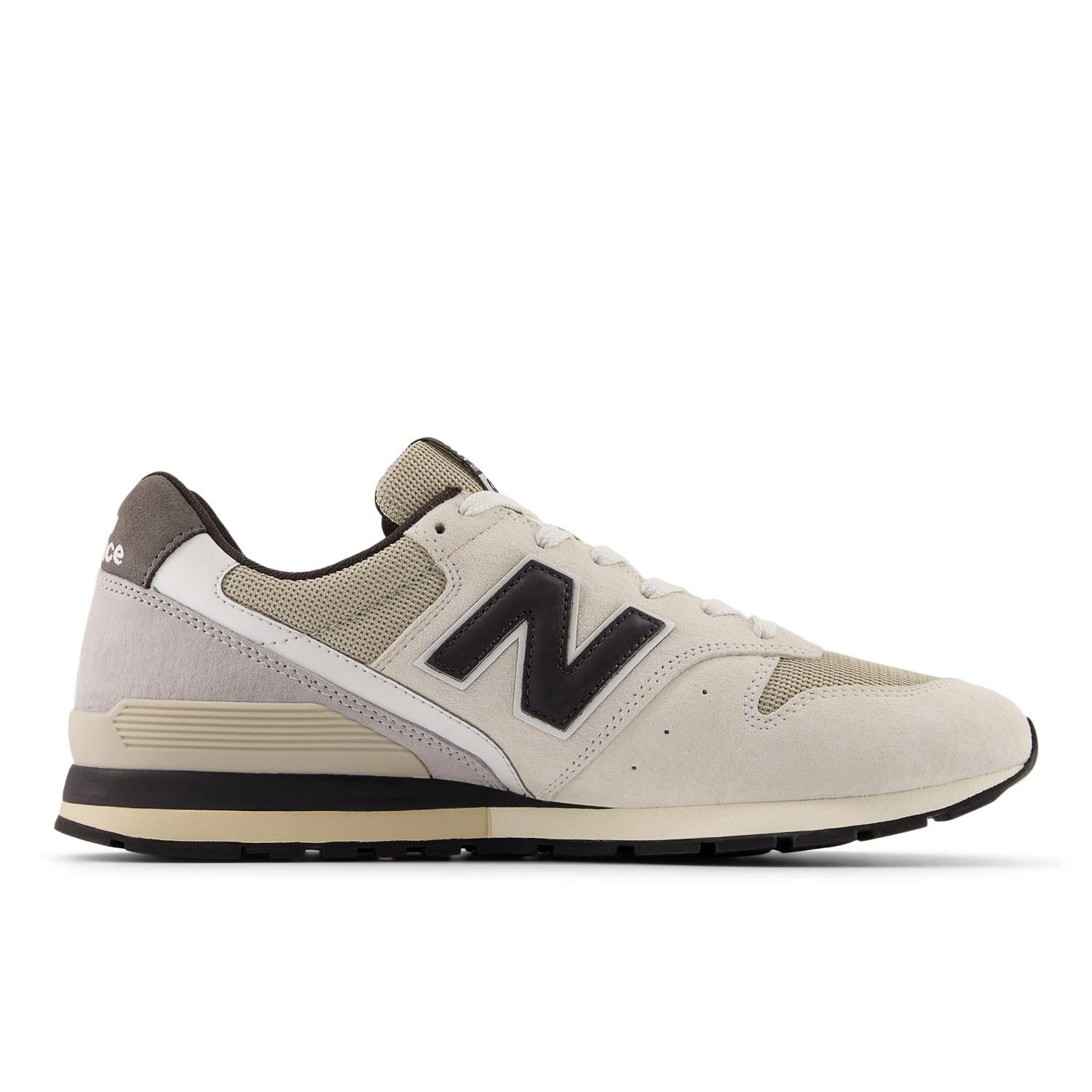 【美品】NEW BALANCEセットアップ ベビー 【NEW BALANCE】 ニューバランス 12-165 IZ996BC3(W