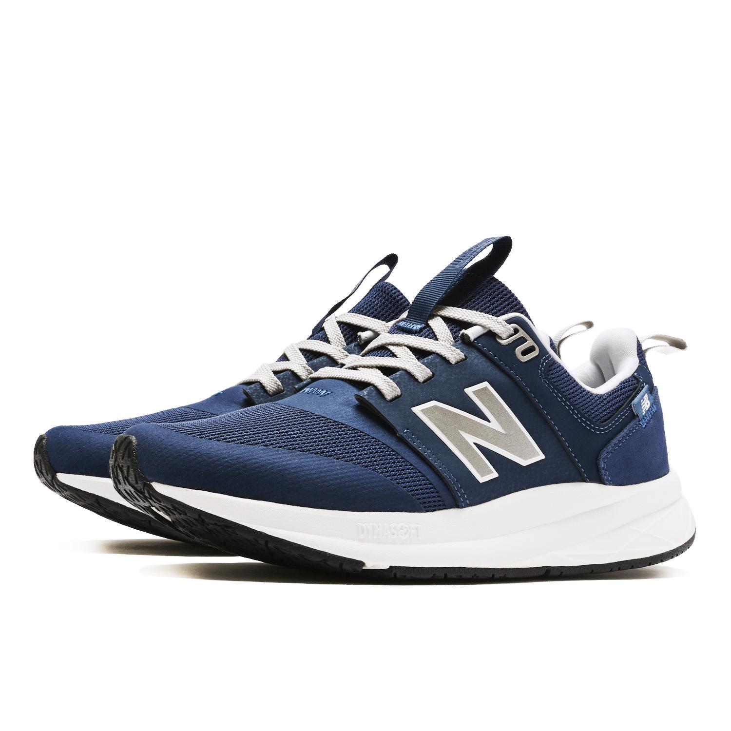 ニューバランス UA900WB1 28cm 2E 黒 未使用に近い new balance ニューバランス UA900WB1 ブラック （メンズ） 2E幅