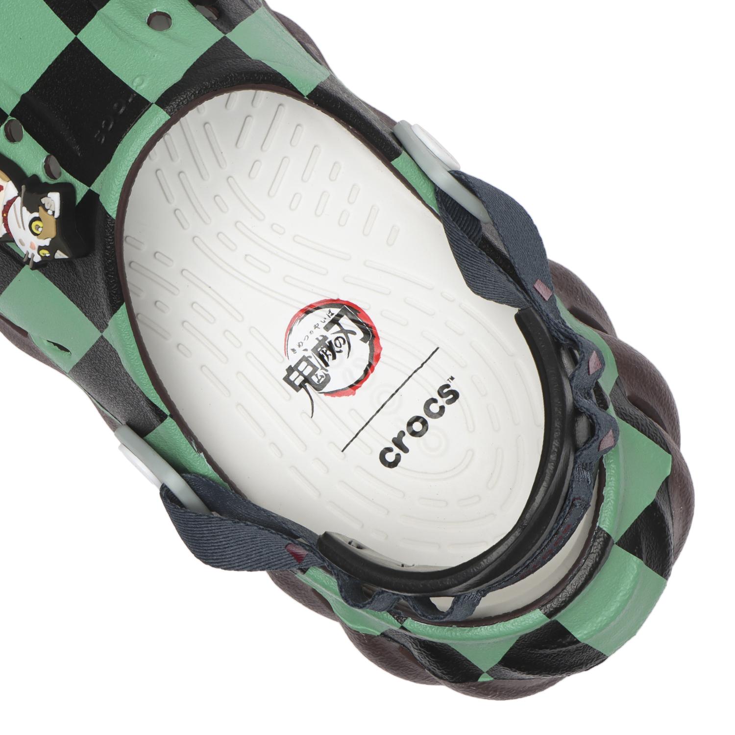 コロロ crocs】 クロックス DEMON SLAYER TANJIRO CLOG 「鬼滅の刃」 炭