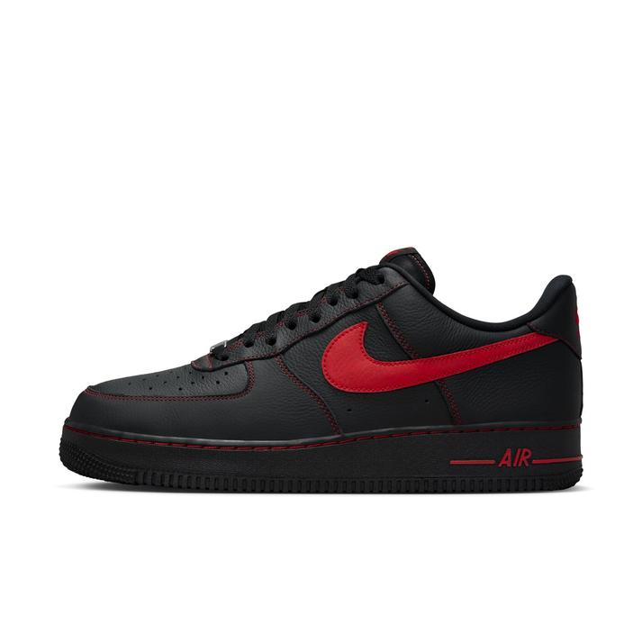 NIKE �G�A �t�H�[�X 1 '07 LV8 005BLK/UNVRED