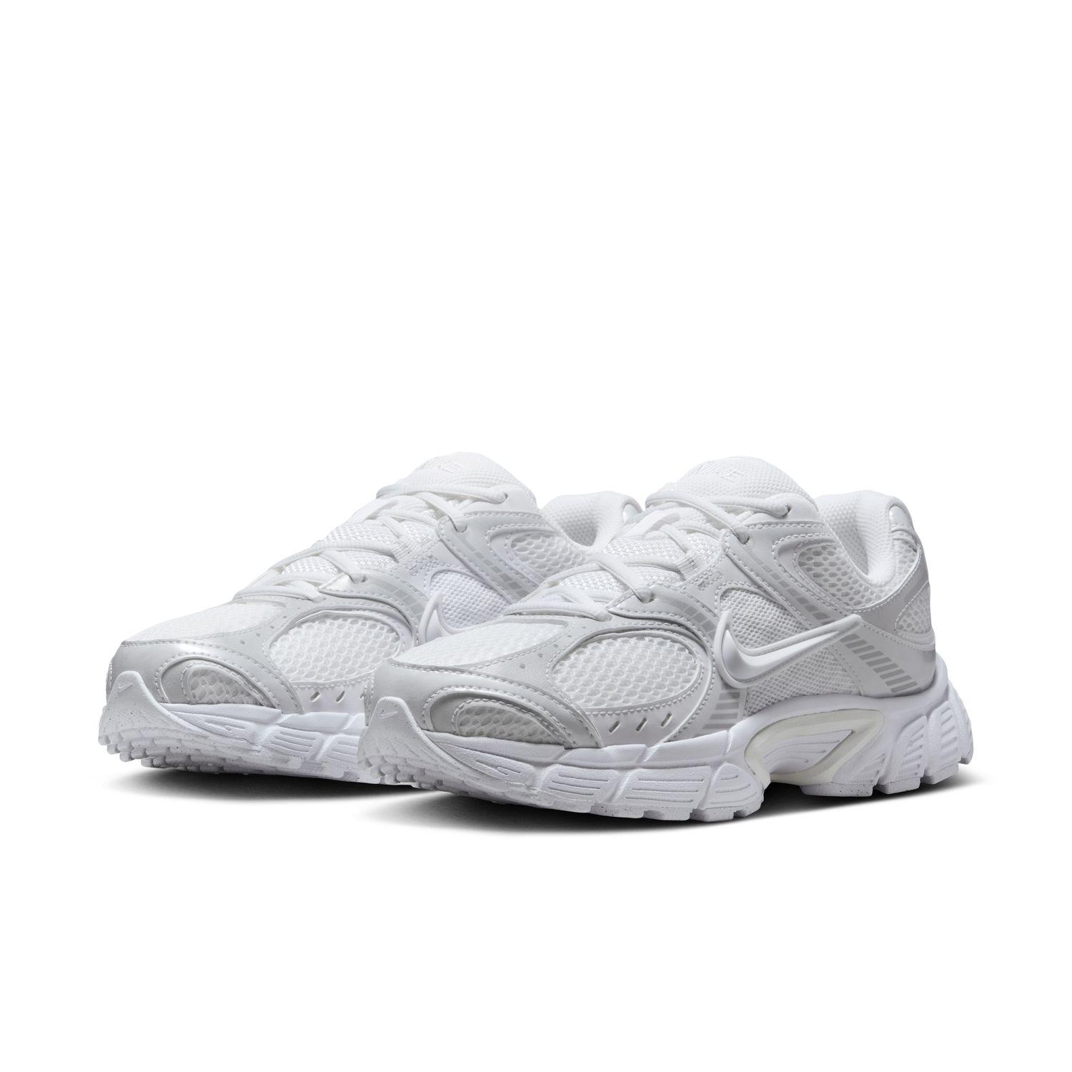 【NIKE】 ナイキ W V5 RNR WHT/WHT 国内発送 NIKE】 ナイキ W V5 RNR ウィメンズV5 RNR WHQ7901 ABC-MART限定