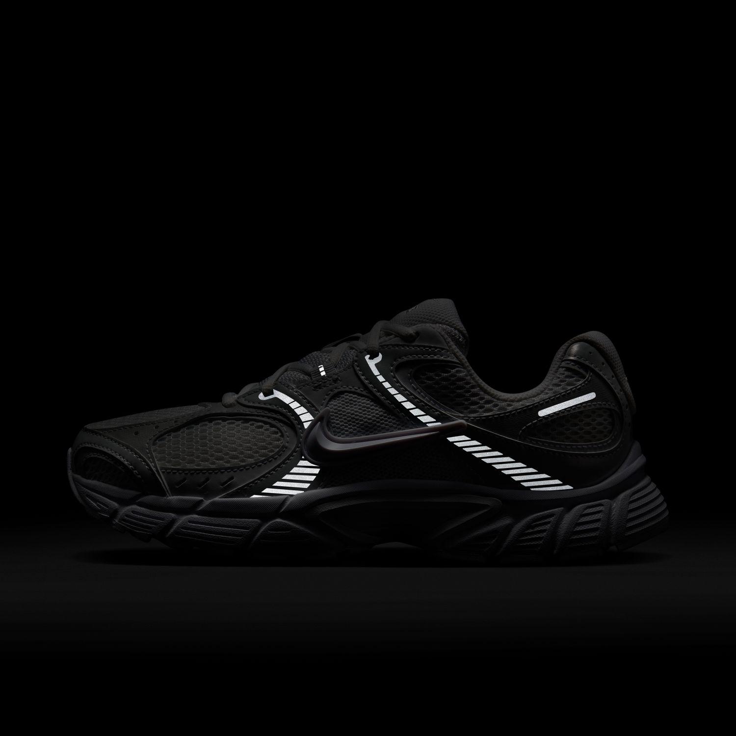 【NIKE】 ナイキ W V5 RNR WHT/WHT 国内発送 NIKE】 ナイキ W V5 RNR ウィメンズV5 RNR WHQ7901 ABC-MART限定
