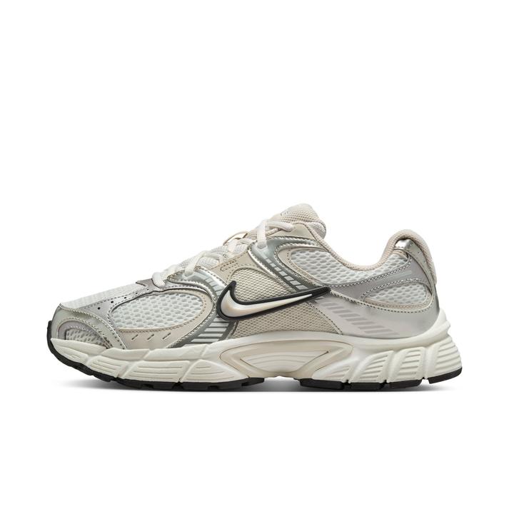 NIKE �E�B�����YV5 RNR 104SMTWHT/LTOWB