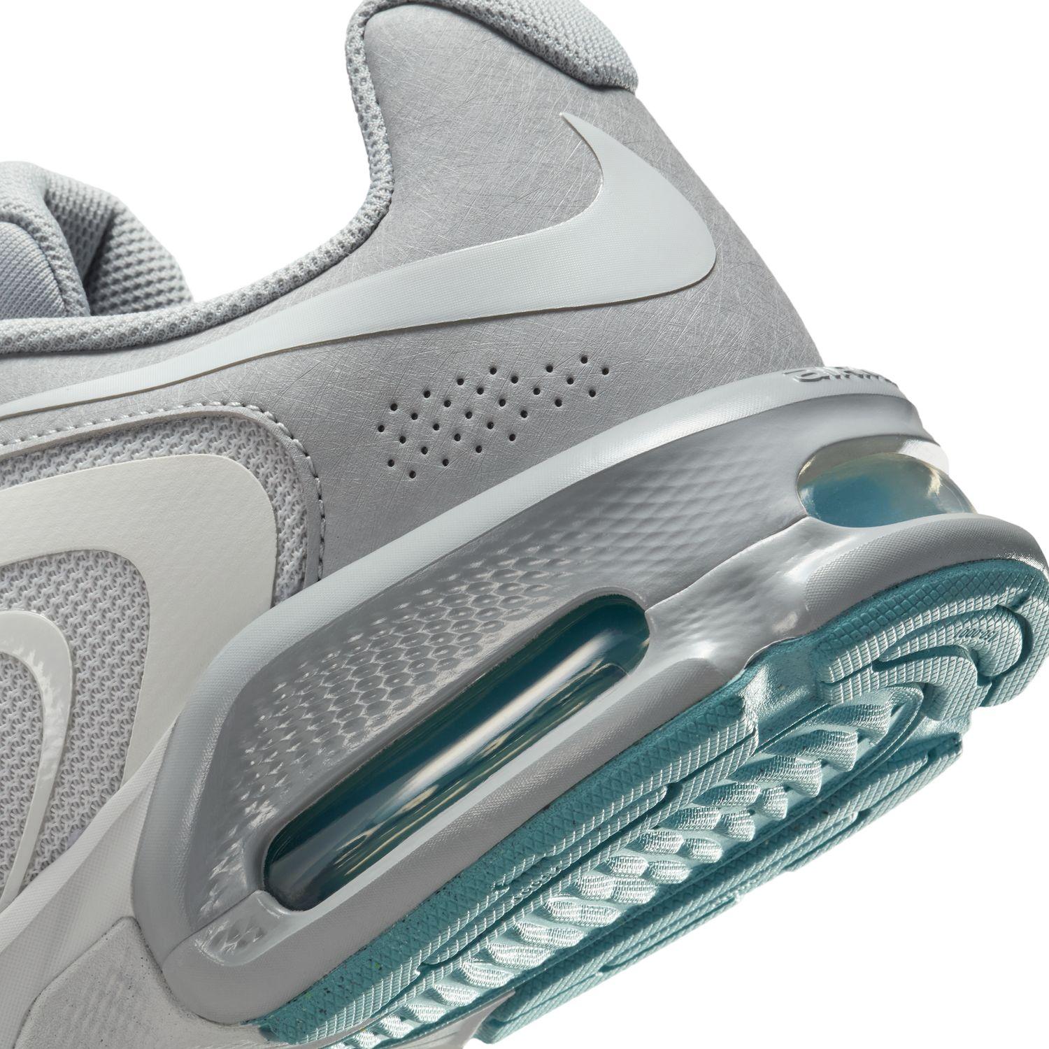 本日限定！NIKE 新品未使用　160 シンセティック フィル フーデッド 楽天市場】ナイキ フーデッドの通販