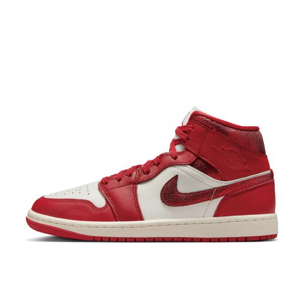 JORDAN BRAND ウィメンズ エア ジョーダン 1 MID SE ホワイト 22.5cm