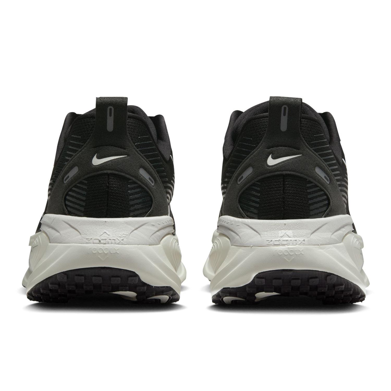 NIKE NIKE Vomero 18｜OSHMAN'S ONLINE 公式通販