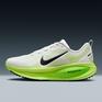  NIKE NIKE Vomero 18画像1