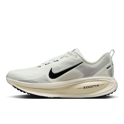 NIKE ズーム ボメロ 18