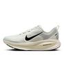  NIKE NIKE Vomero 18画像1