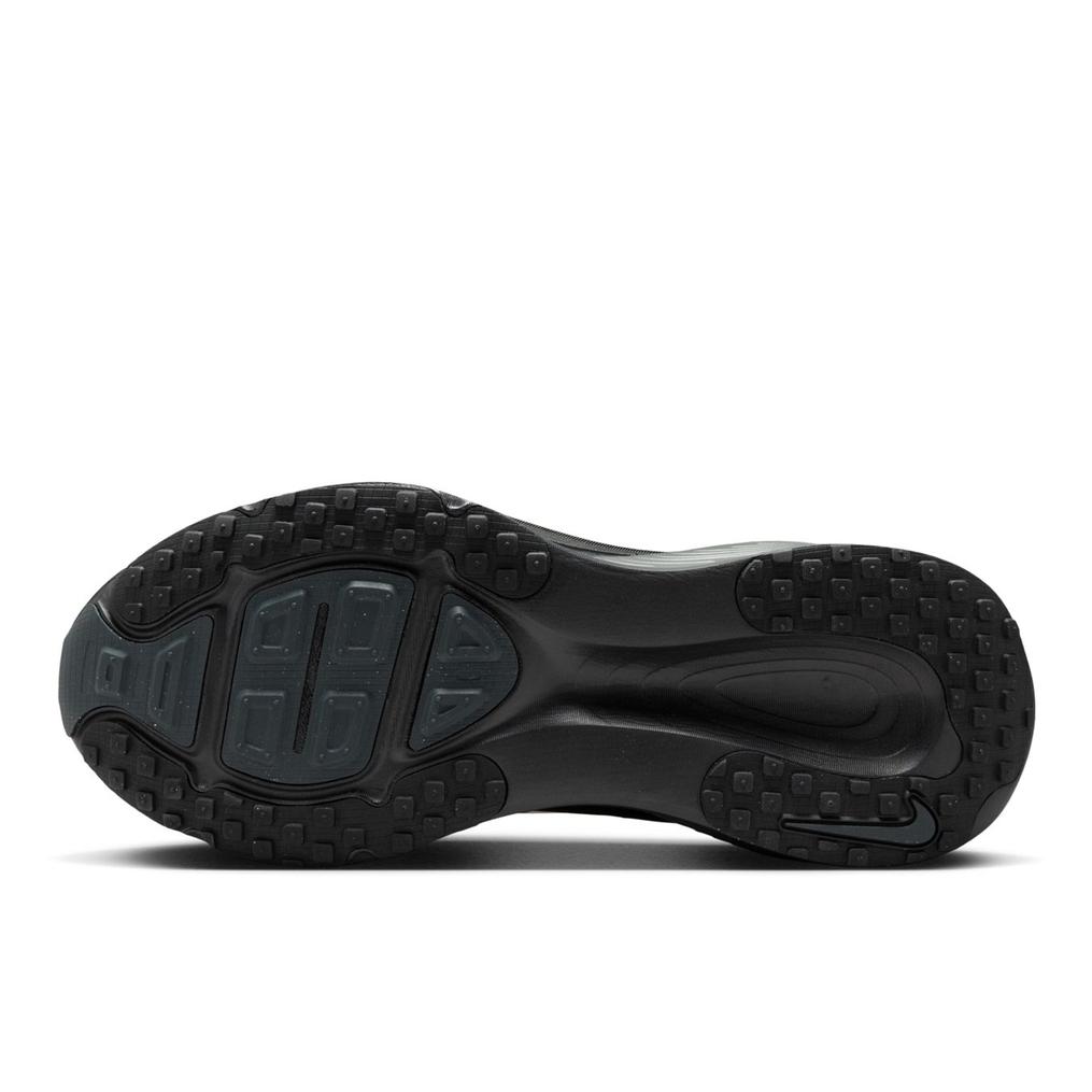  NIKE NIKE Vomero 18画像5