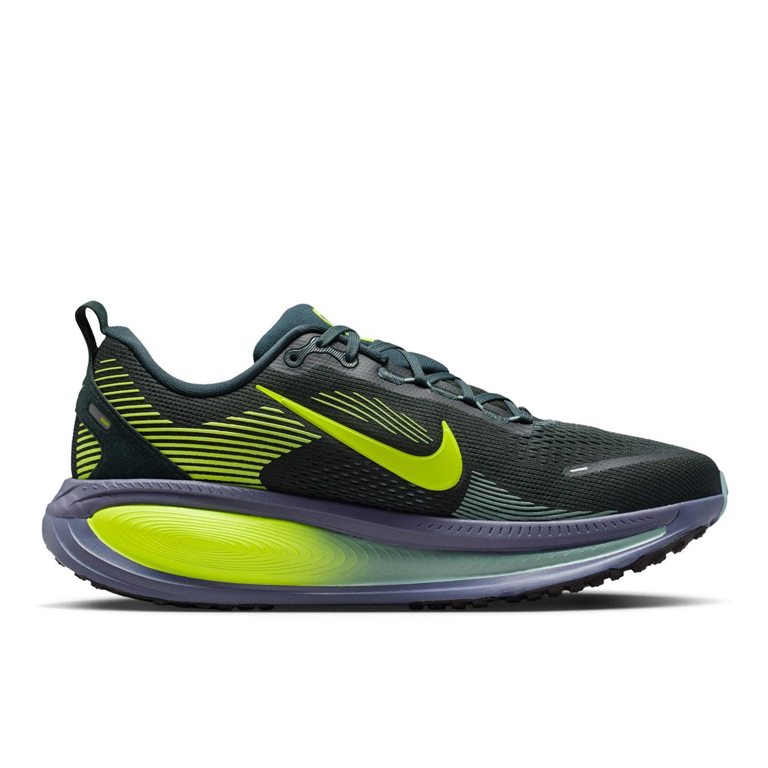 新品 NIKE VOMERO18 26cm NIKE VOMERO 18｜NIKE｜SHOES（シューズ）｜【公式通販 UNION TOKYO