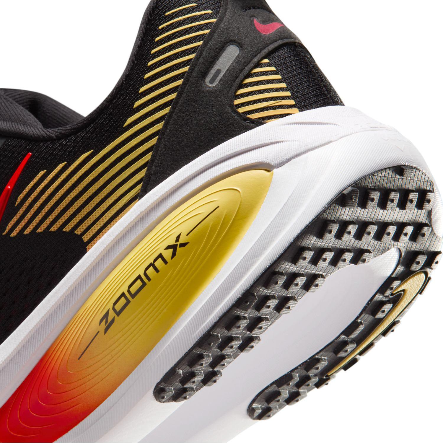 NIKE NIKE Vomero 18｜OSHMAN'S ONLINE 公式通販