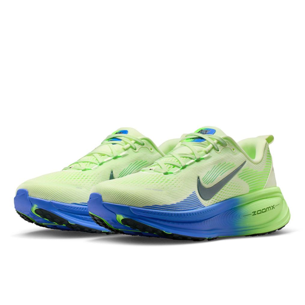  NIKE NIKE Vomero 18画像3
