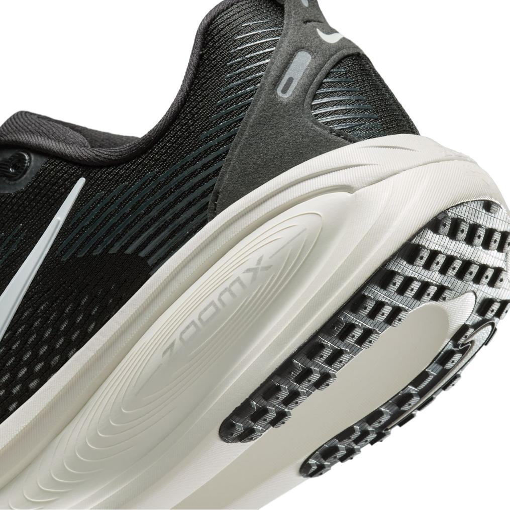  NIKE NIKE W Vomero 18画像8