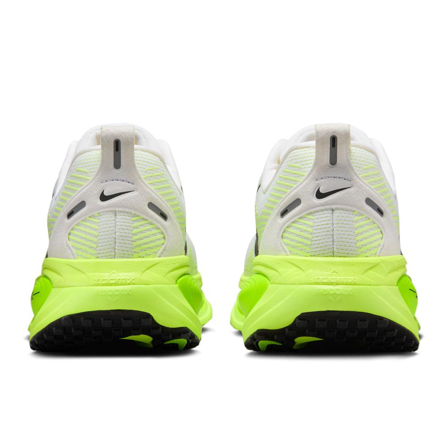 Nike VOMERO 18 ランニングシューズ ホワイト/ライム NIKE Vomero 18 (Men's) | Runtrip Store