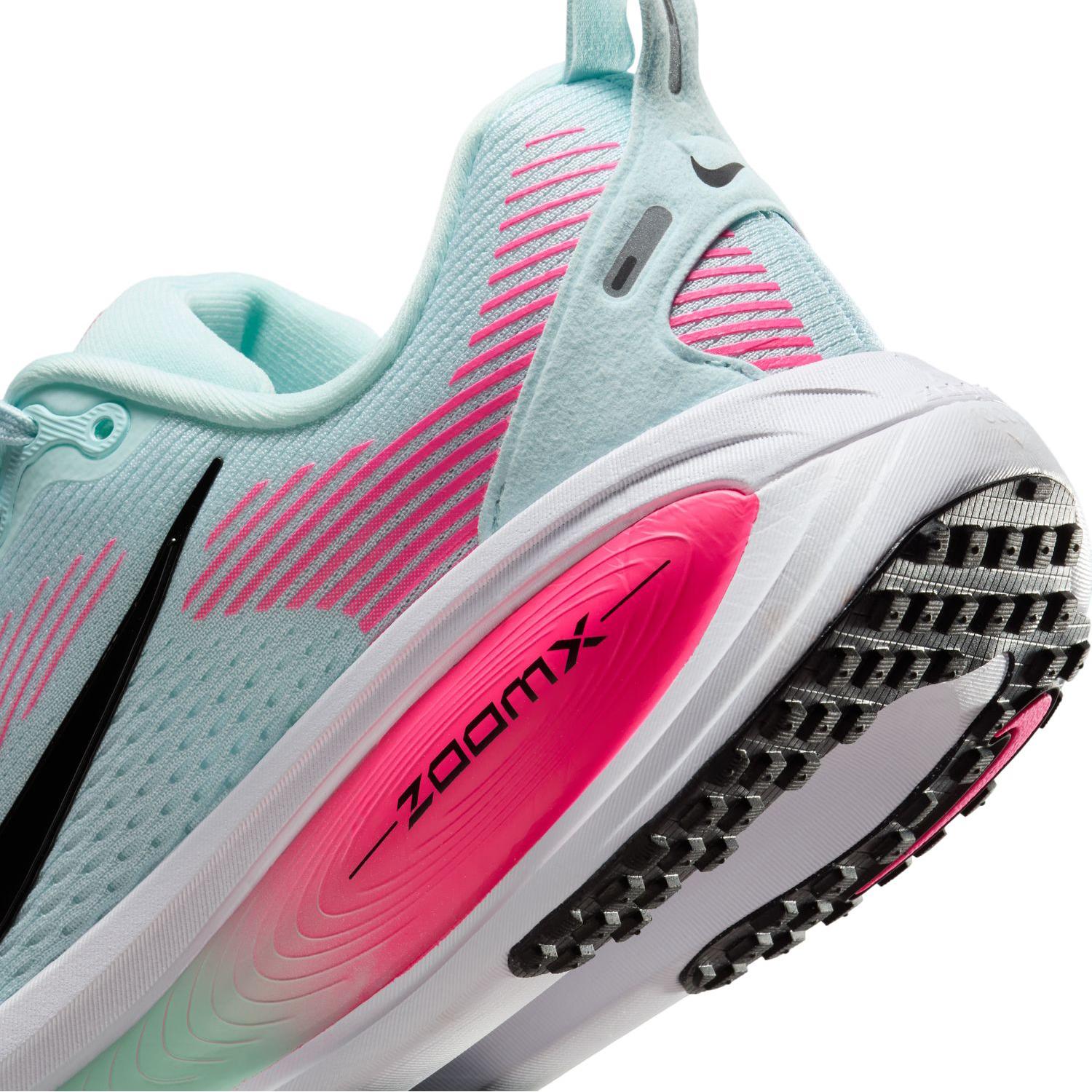 NIKE NIKE W Vomero 18｜OSHMAN'S ONLINE 公式通販