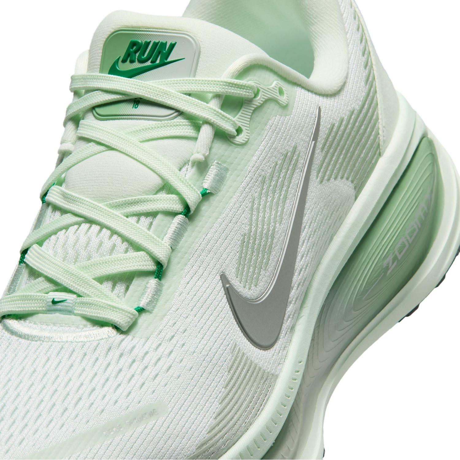 NIKE VOMERO18 ナイキ ボメロ18 ホワイト グリーン厚底　23cm NIKE NIKE W Vomero 18｜OSHMAN'S ONLINE 公式通販