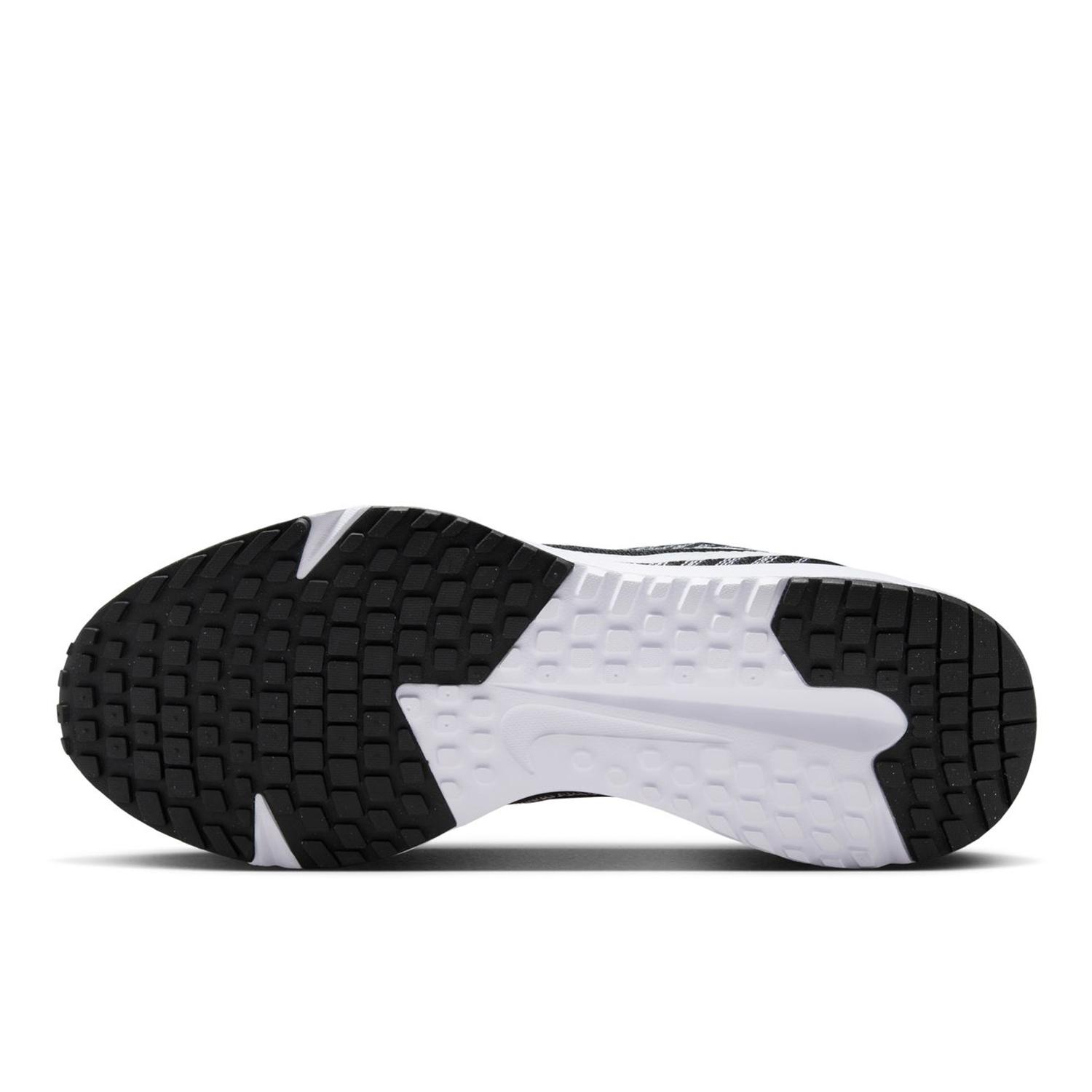 NIKE NIKE Run Defy｜OSHMAN'S ONLINE 公式通販