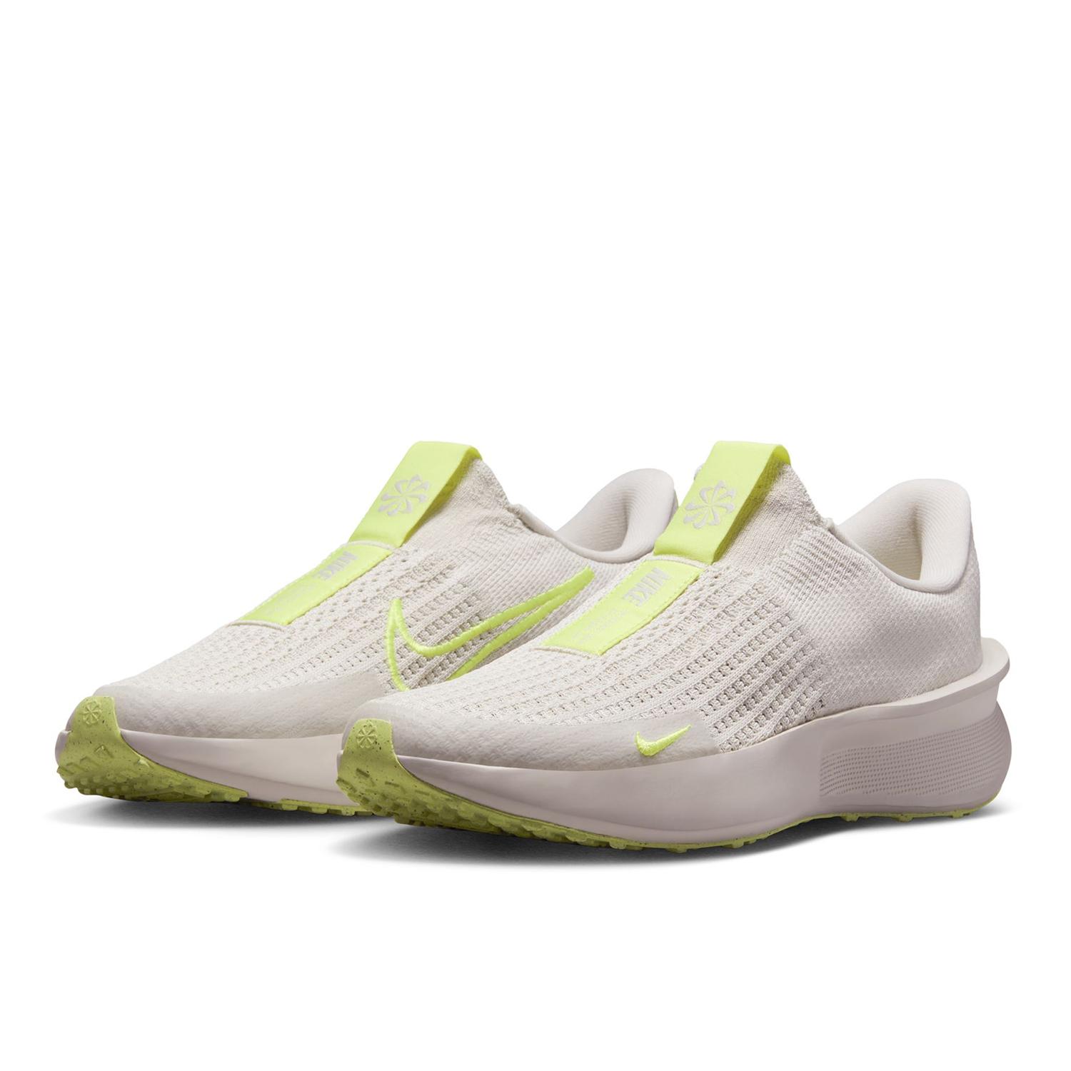 NIKE NIKE W Interact Run Easyon｜OSHMAN'S ONLINE 公式通販
