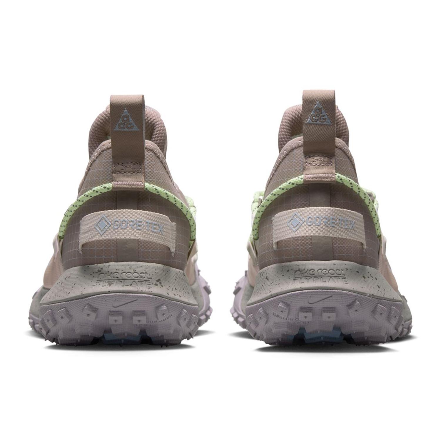 NIKE NIKE ACG Mountain Fly Low GTX SE｜OSHMAN'S ONLINE 公式通販