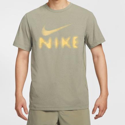 NIKE ハイバース Dri-FIT UV バーサタイルTシャツ