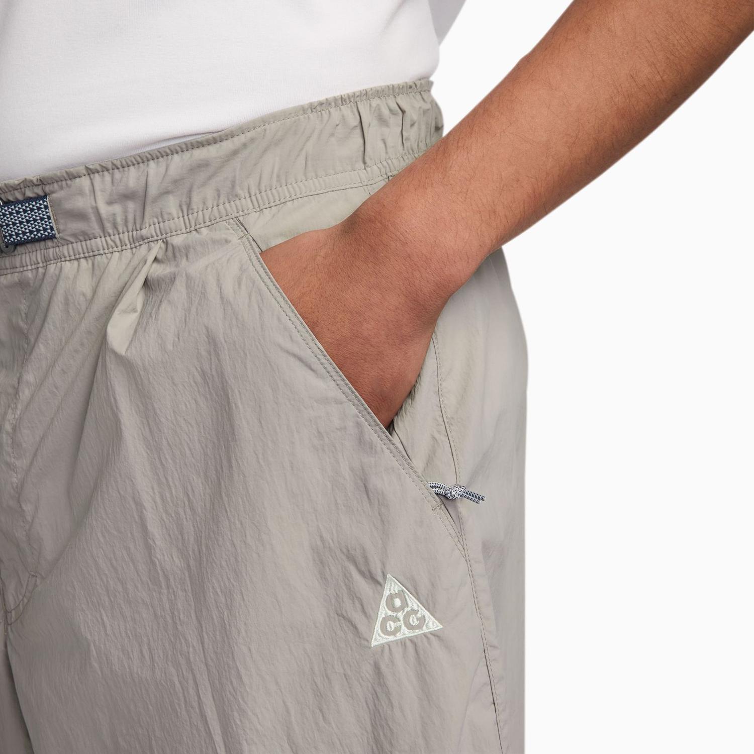 NIKE NIKE ACG Orb Weaver UV Repel Oversized Shorts｜OSHMAN'S