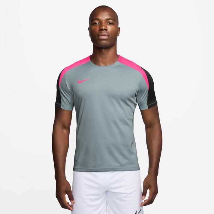 NIKE �V���[�g�X���[�u 395OCUBE/HYPRPK