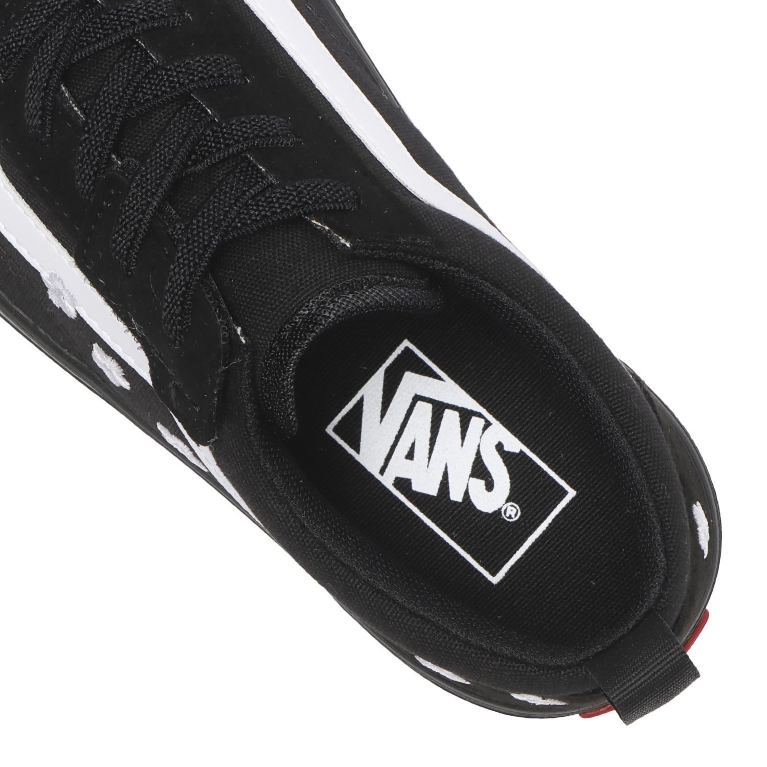 VANS 21