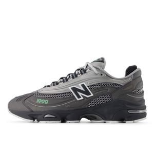 BLACK/SILVER