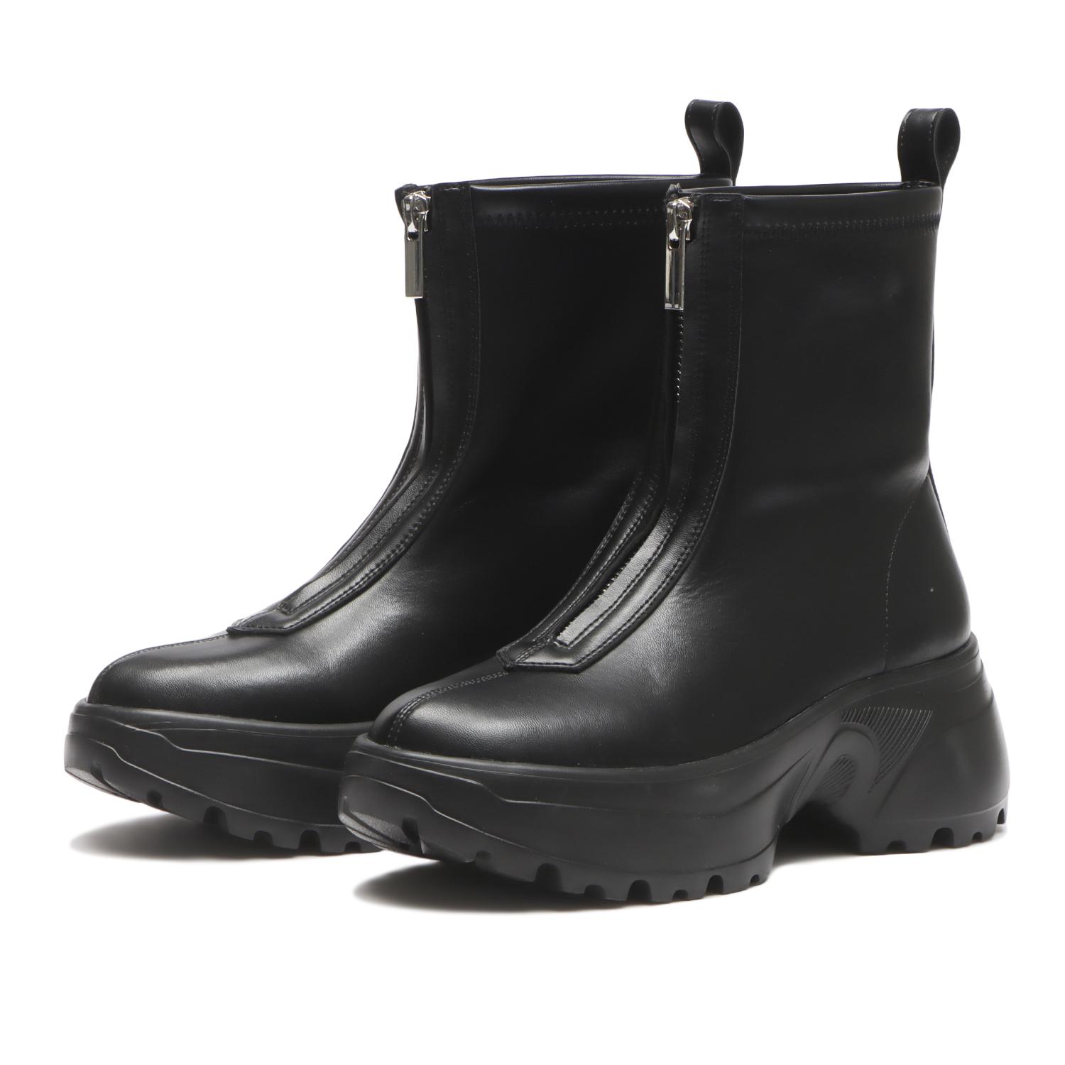 LEE監修 スタイリスト高橋美帆さん×ABC-MARTコラボ第二弾 | ABC