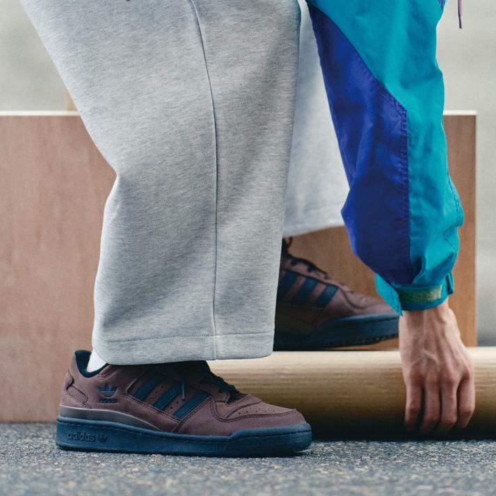 adidas �t�H�[���� ���[ CL *DARK/CORE/CORE