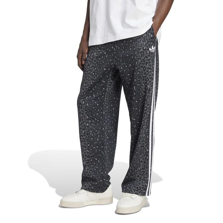 adidas �����O�p���c *BLACK