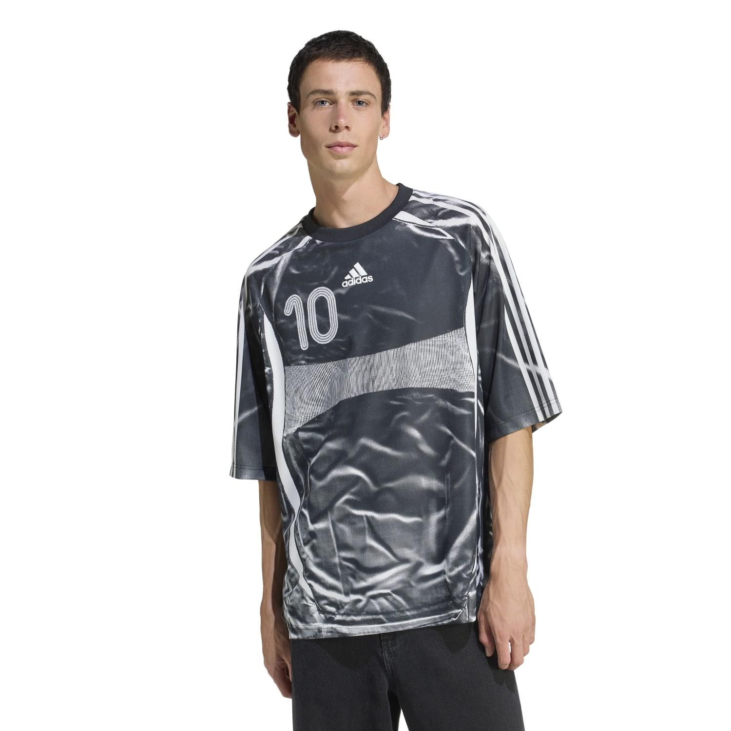 adidas ショートスリーブTシャツ　XS adidas（アディダス）の「adidas アディダス W TERRY 3ST TEE