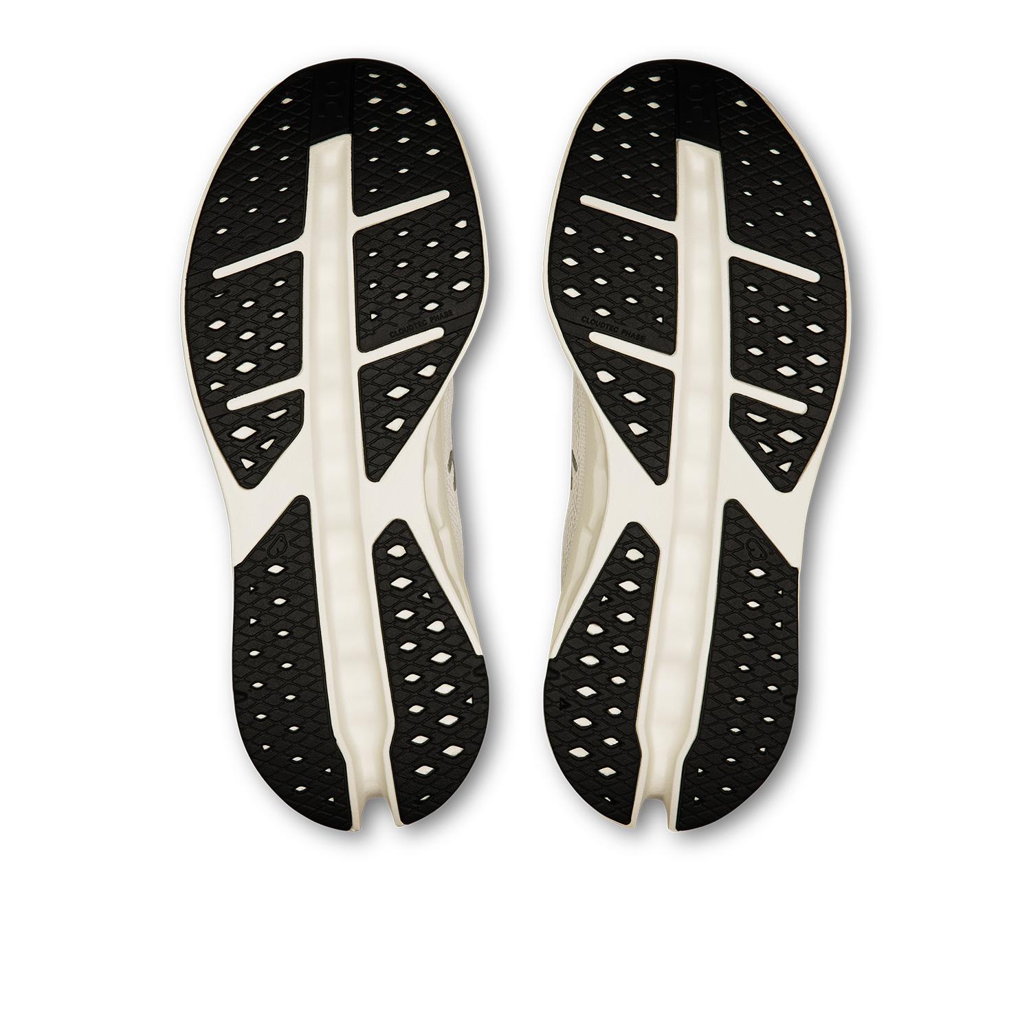 On On W Cloudsurfer Max｜OSHMAN'S ONLINE 公式通販