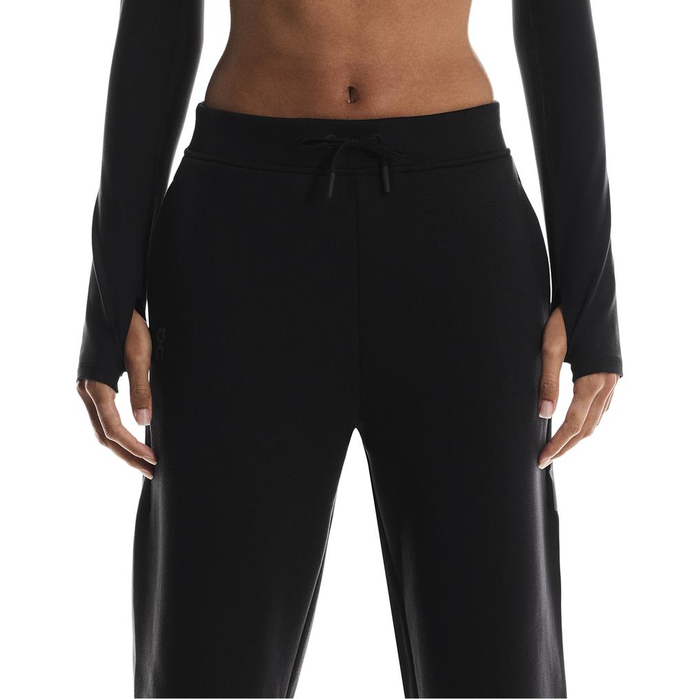  On On W Focus Tech Sweatpants画像4